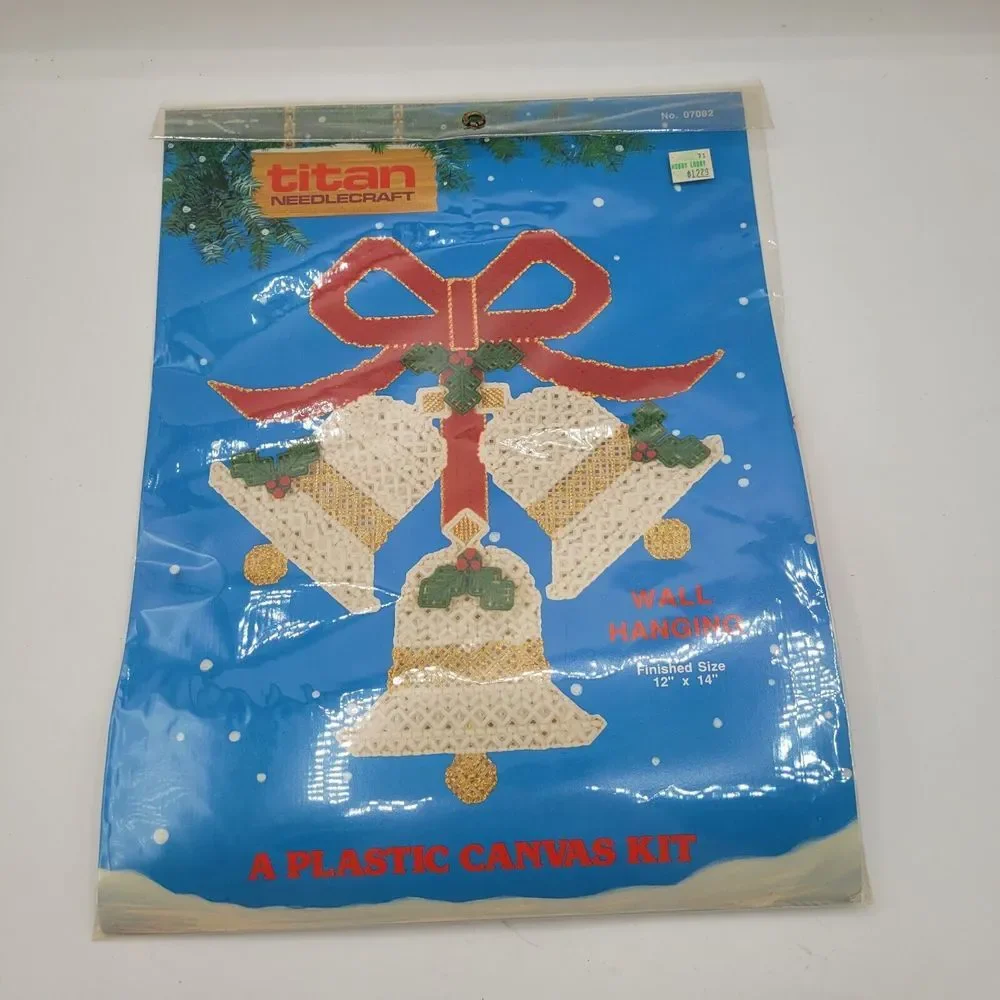 4‎ Titan Needlecraft Plastic Canvas Christmas Wall Hanging Kits  1990 Sealed